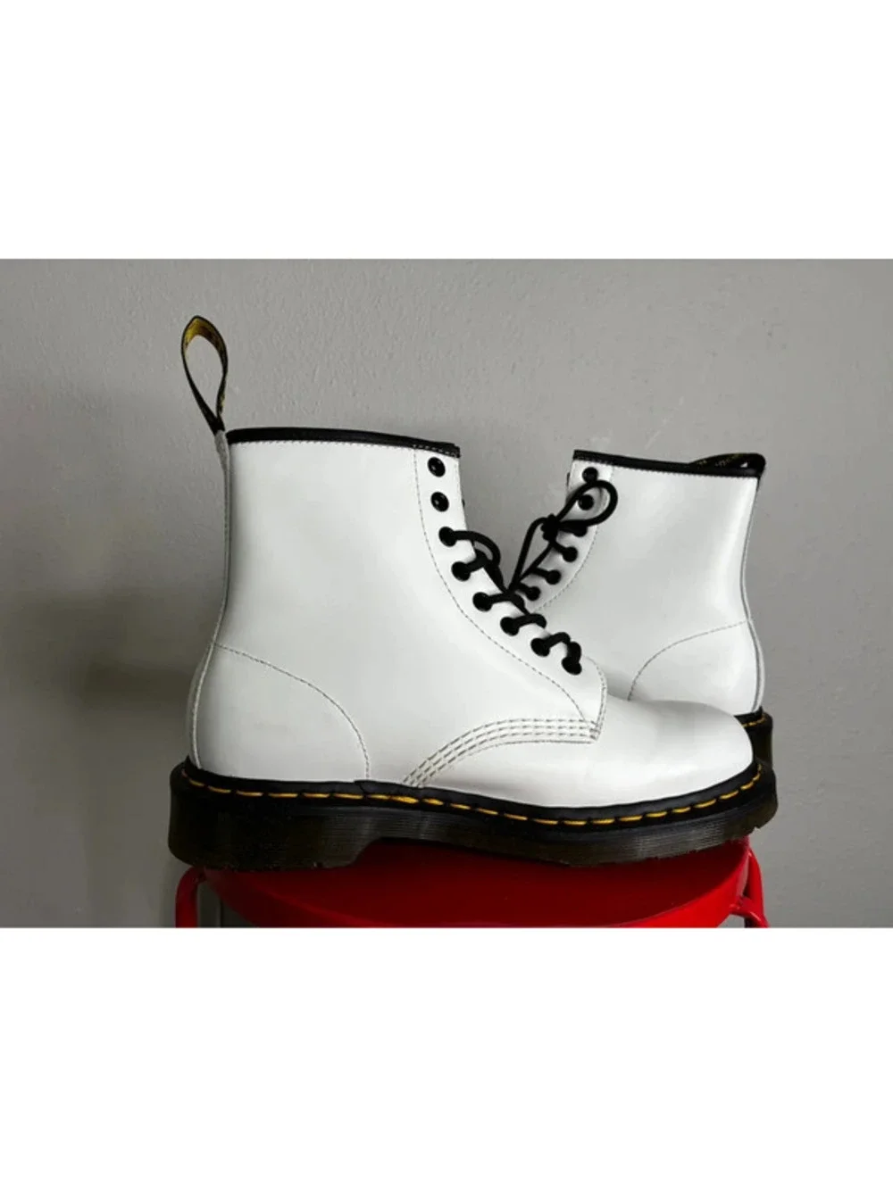 Dr. Martens “Air Wair” 1460 Men’s Smooth Leather White Boots